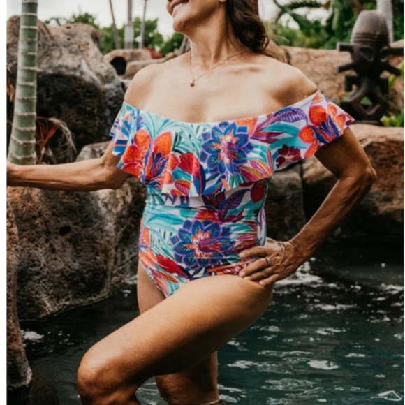 La Blanca Tropics of Tropez Off-the-Shoulder Ruffle One-Piece Swimsuit size 12 - Picture 2 of 16